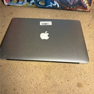Apple MacBook in Sleek Gray13.3 No Charger Cord works